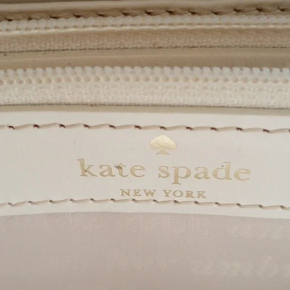 Kate Spade NY clutch wallet - Picture 7 of 9